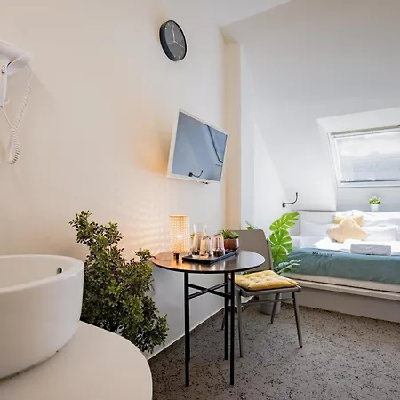 Maverick Market * Budapest