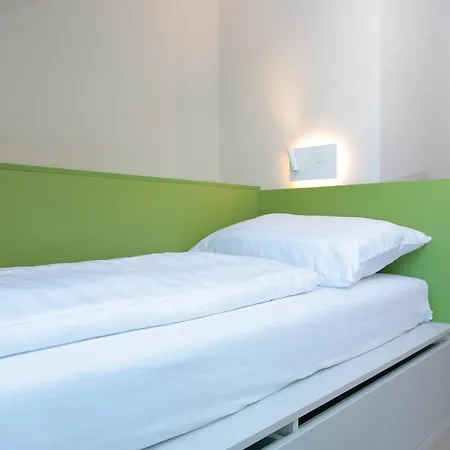 Maverick Market * Budapesta