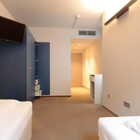 Maverick Market Budapesta