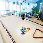 Maverick Market Hostel