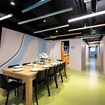 Hostel Maverick Market *